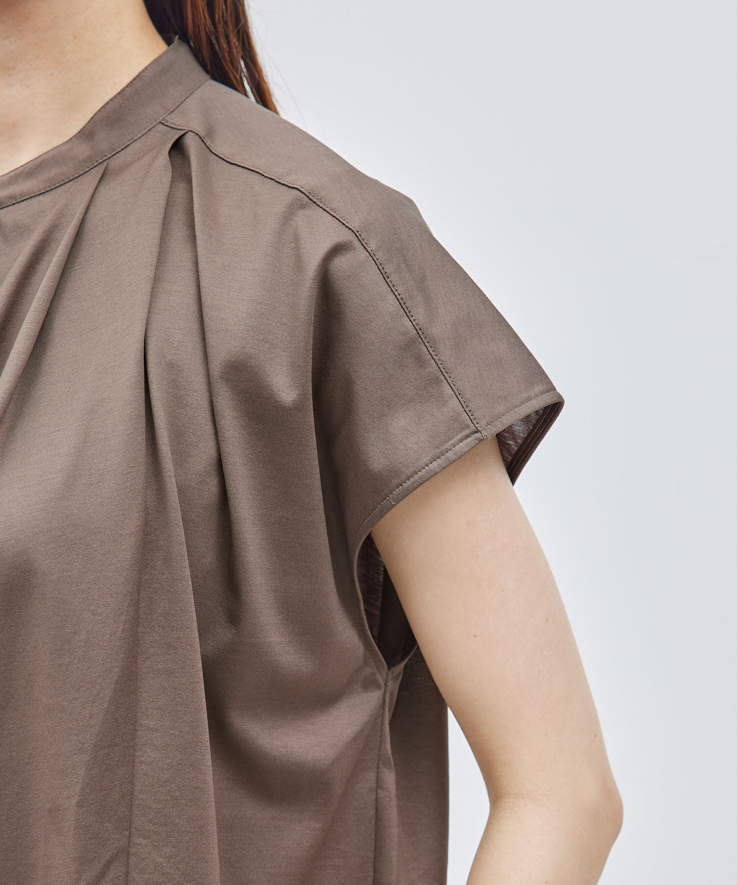 ROPE「【洗える】クリア天竺ラッフルフレンチスリーブカットソー」|シャツ・ブラウス|