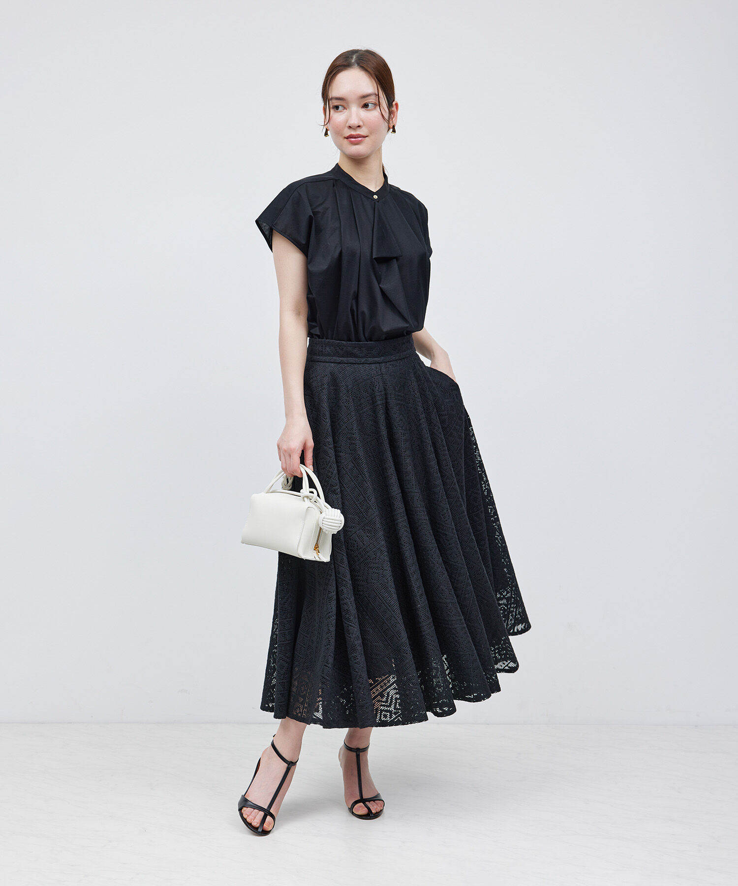 ROPE「【洗える】クリア天竺ラッフルフレンチスリーブカットソー」|シャツ・ブラウス|