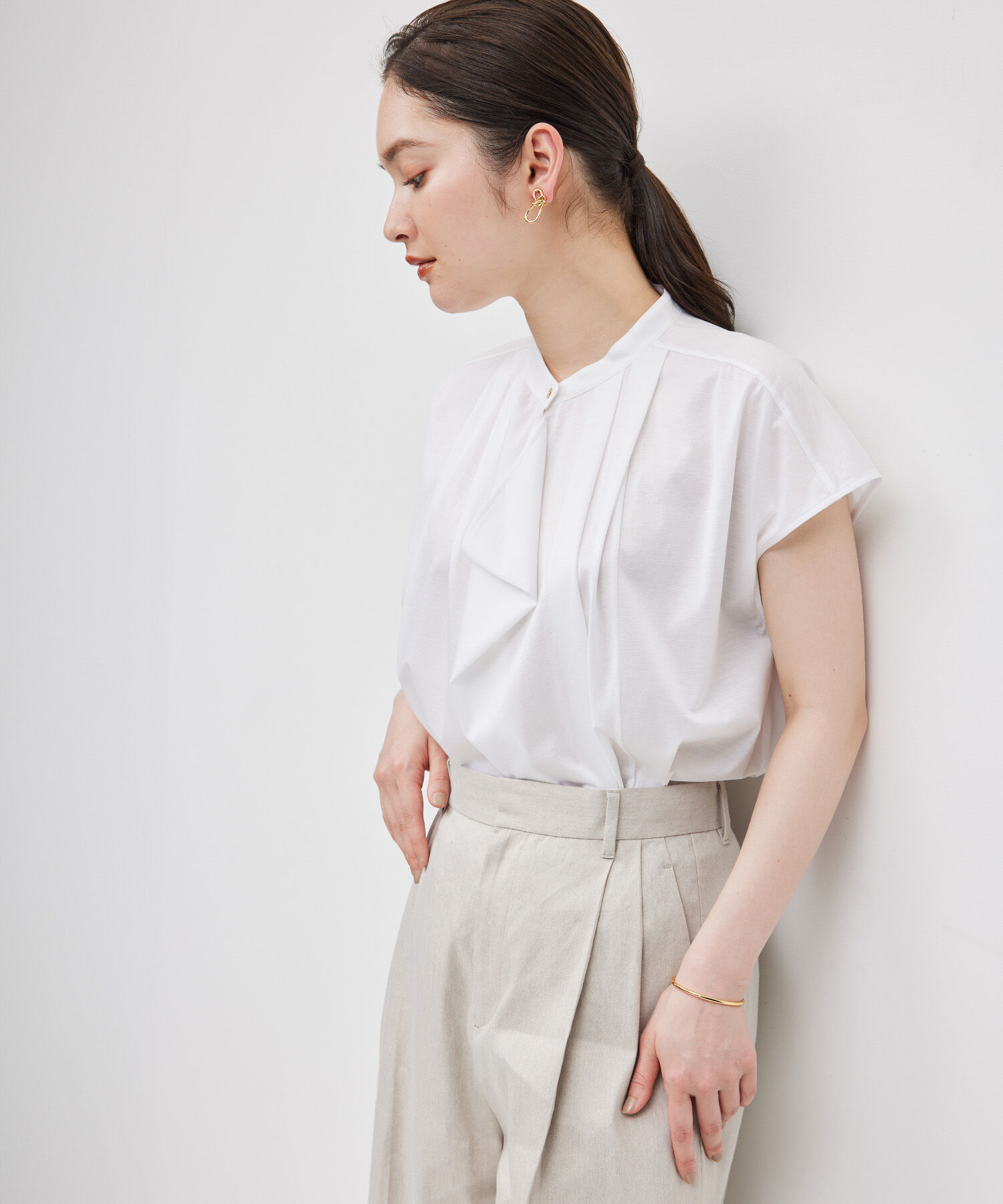 ROPE「【洗える】クリア天竺ラッフルフレンチスリーブカットソー」|シャツ・ブラウス|