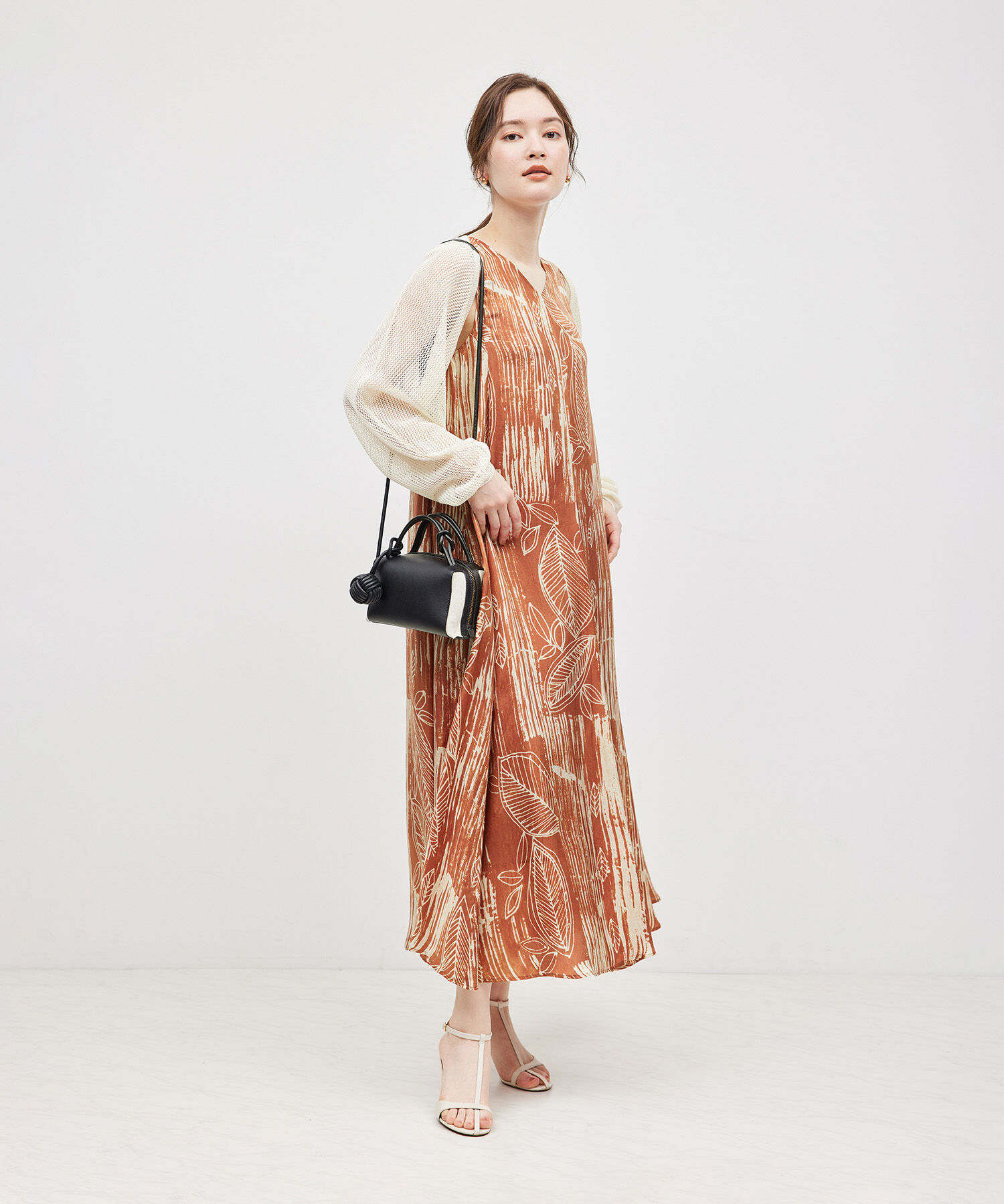 ROPE「【IPEKER】ニュアンスボタニカルAラインワンピース」|ワンピース|