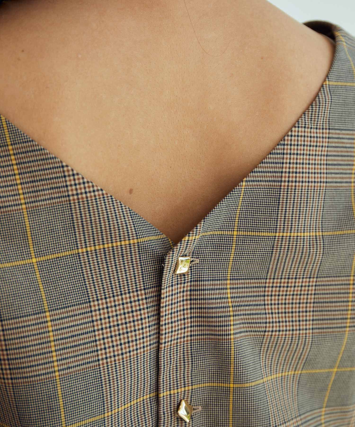 vis-a-vis「【WEB限定】Vネックバック釦ボリュームスリーブブラウス」|シャツ・ブラウス|