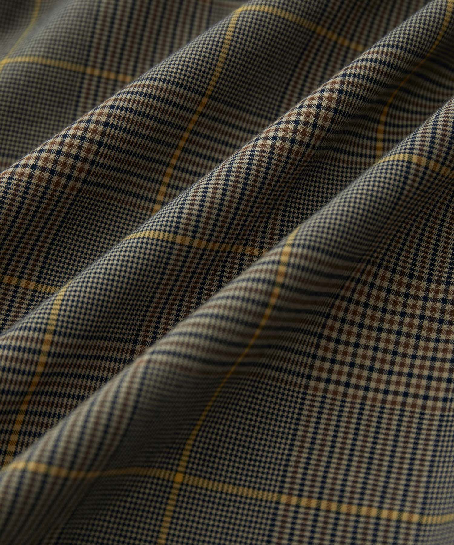 vis-a-vis「【WEB限定】Vネックバック釦ボリュームスリーブブラウス」|シャツ・ブラウス|