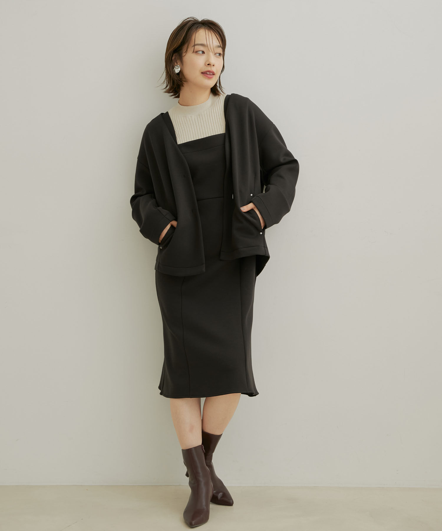 VIS「【スフレタッチシリーズ】【洗える】マーメイドジャンパースカート」|ワンピース|ブラック(01)