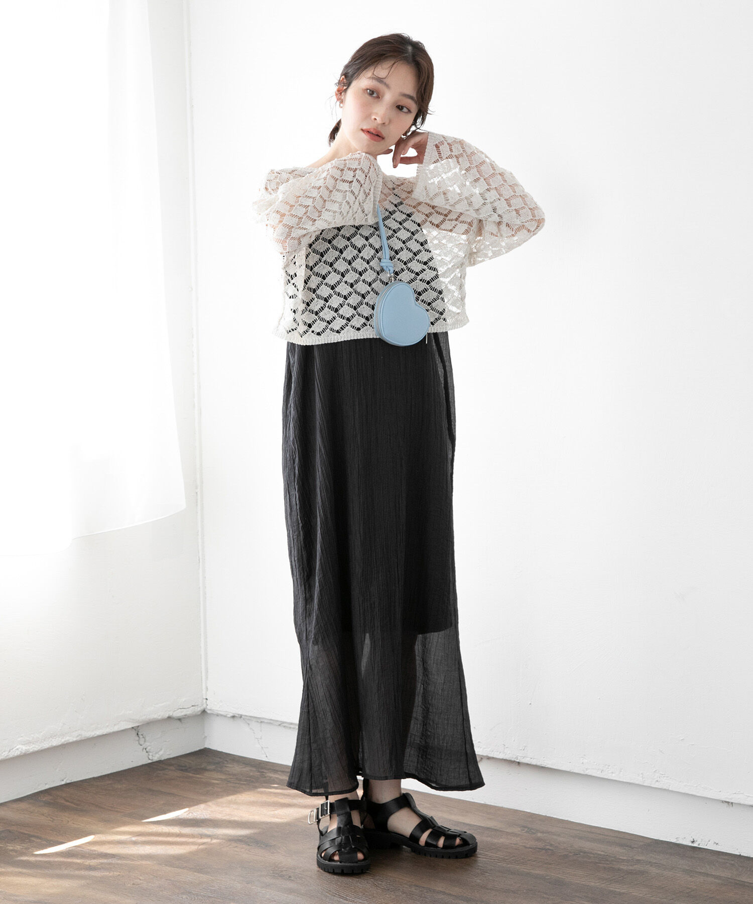 VIS「【前後2WAY】リネン混レースアップ透かしラメカーディガン」|カーディガン|