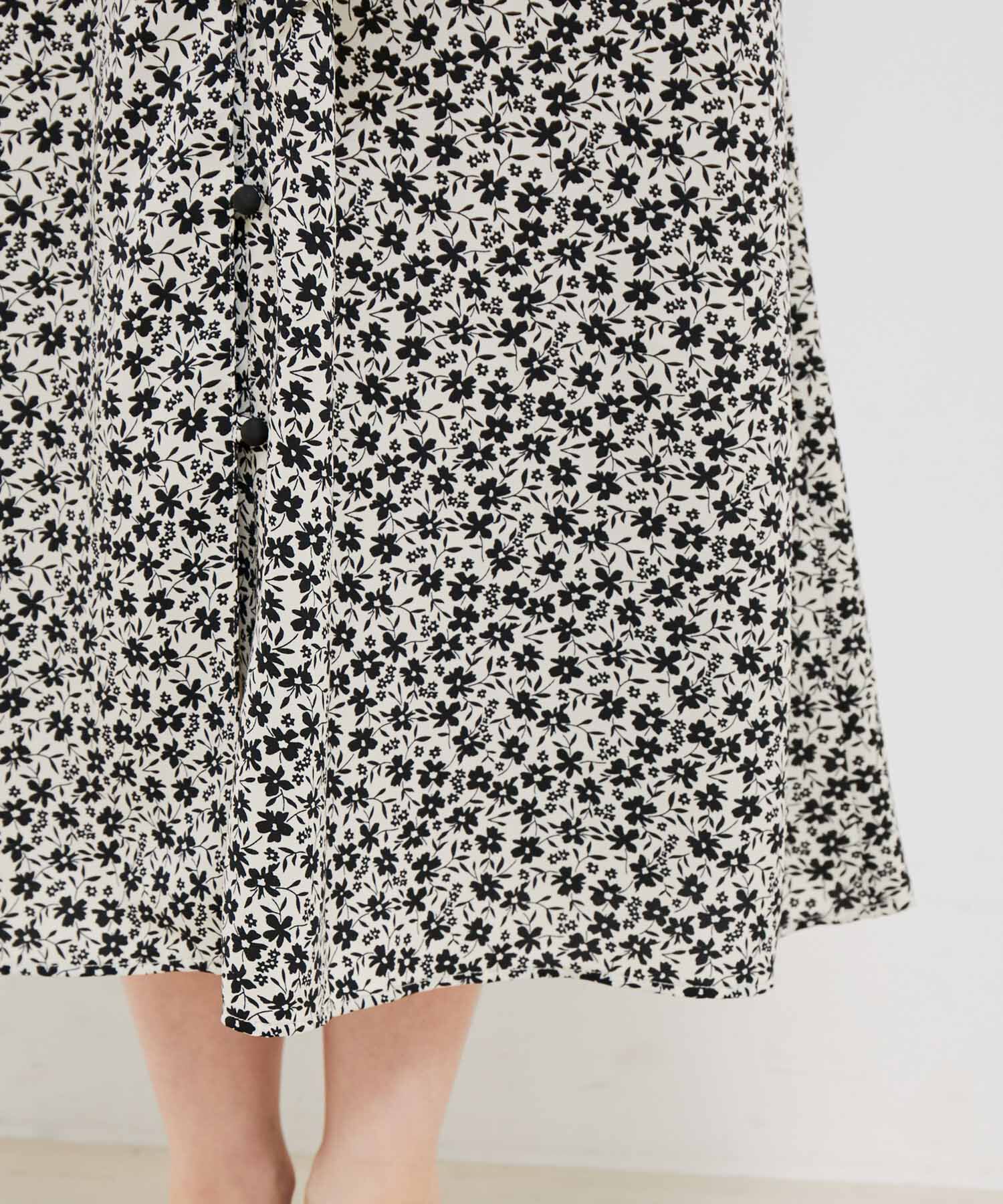 VIS「【洗える】【前後2WAY】花柄＆無地袖フリルワンピース」|ワンピース|