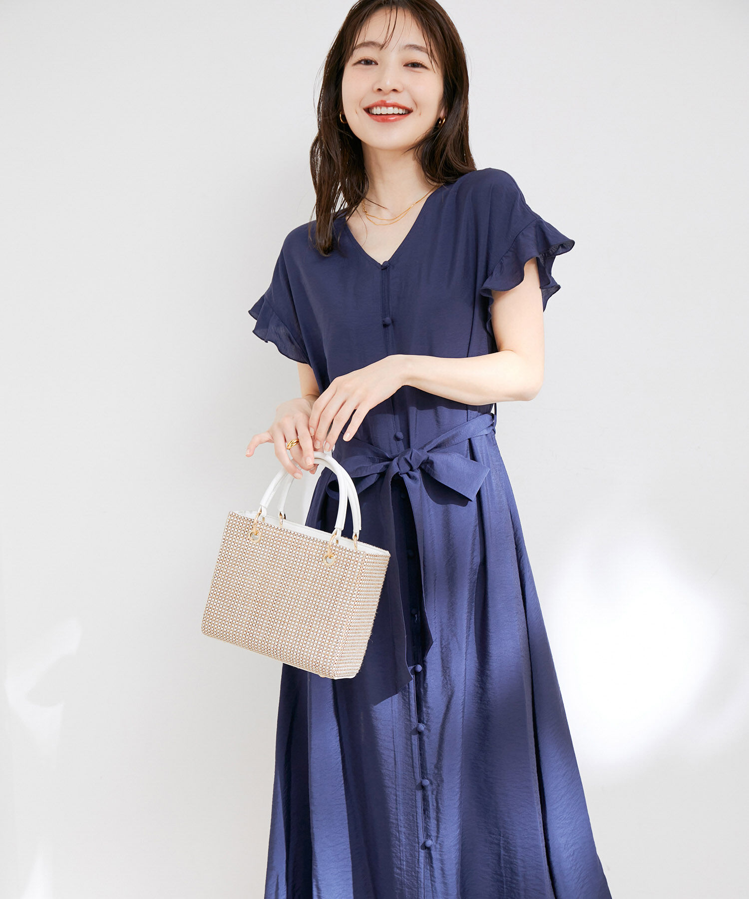 VIS「【洗える】【前後2WAY】花柄＆無地袖フリルワンピース」|ワンピース|