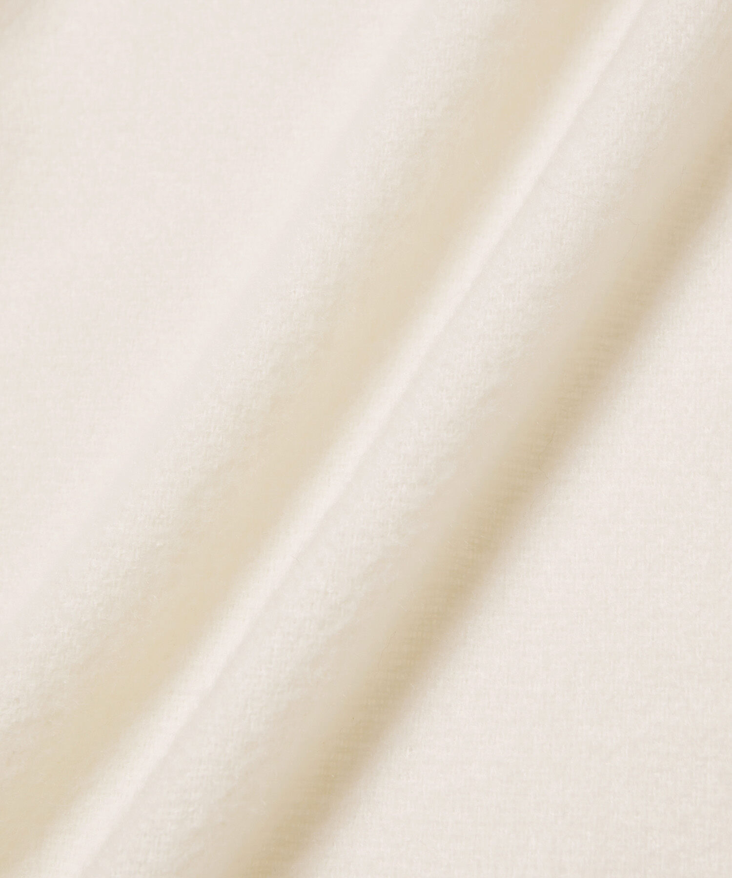 VIS「【リサイクルポリ】なめらかタッチ無地大判ストール」|ストール|