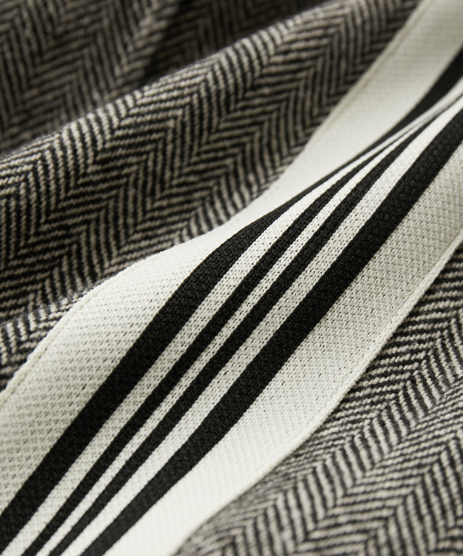 VIS「サイドライン入りワイドパンツ」|スラックス|