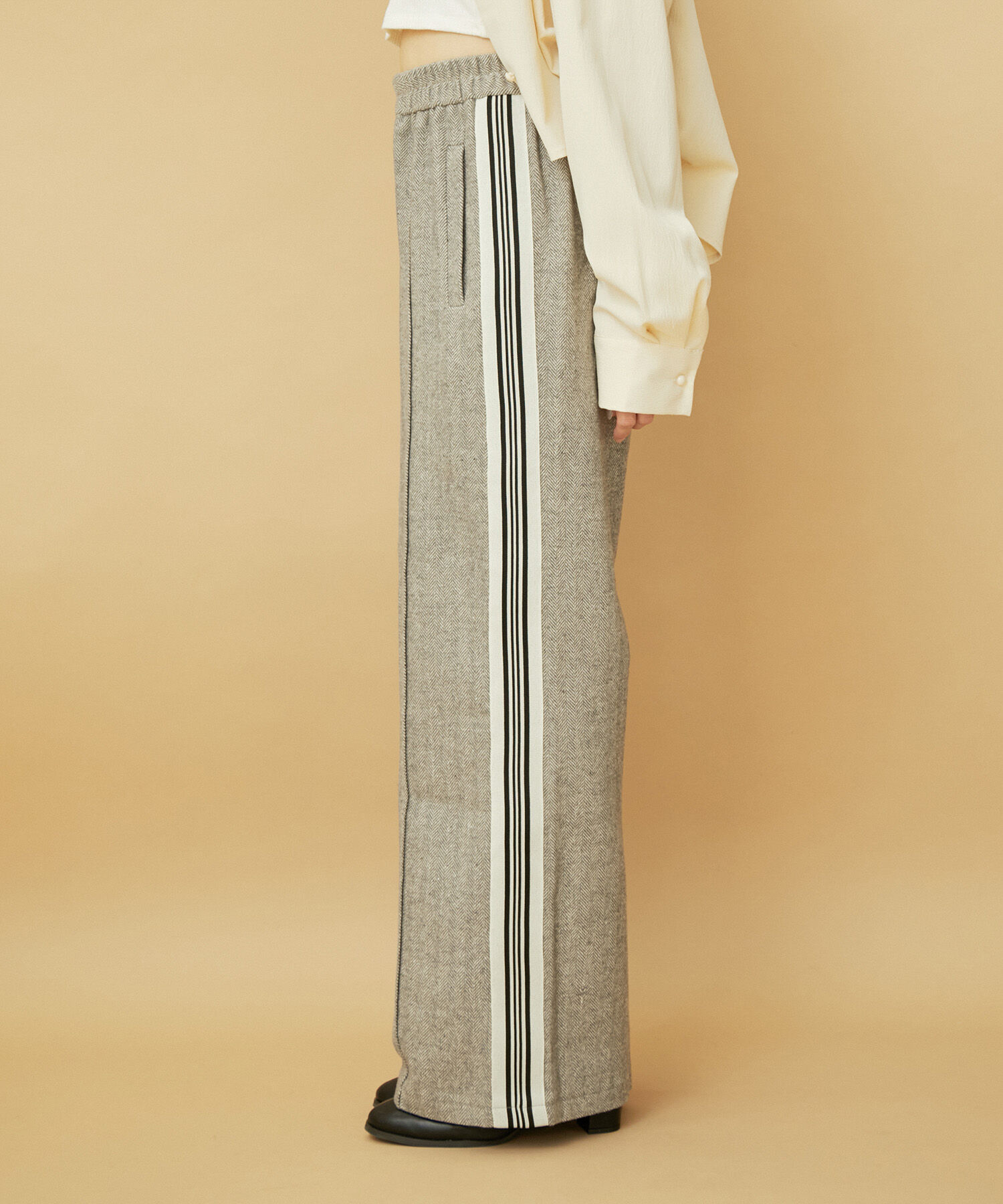 VIS「サイドライン入りワイドパンツ」|スラックス|