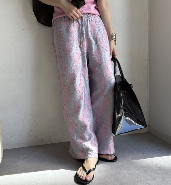  「【WEB限定】ペイズリージャガードイージーパンツ」|チノ|