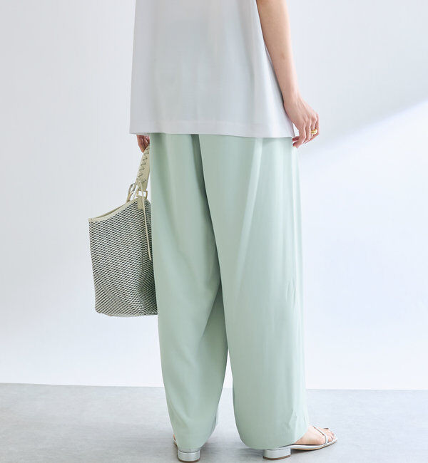  「【ウォッシャブル】【シーズンレスで使える】タックワイドスラックス」|チノ|