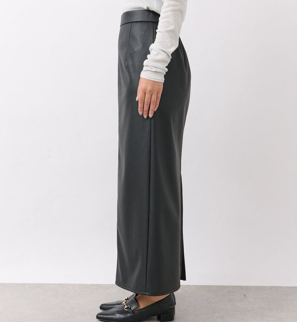  「【ストレッチ性抜群】レザーライクタイトスカート」|スカート|