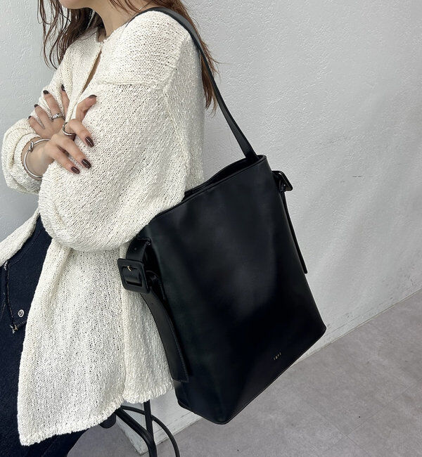  「loti サイドベルトワンハンドルトート」|トートバッグ|