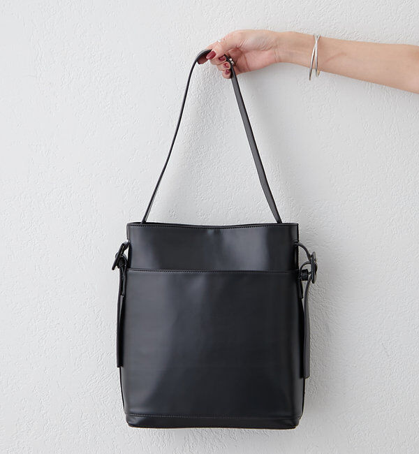  「loti サイドベルトワンハンドルトート」|トートバッグ|