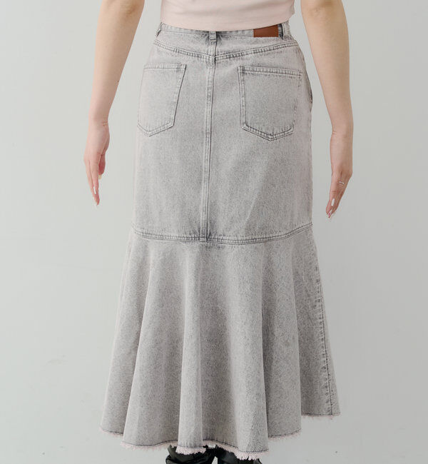  「【2サイズ展開】裾フリンジタイトフレアデニムスカート」|スカート|