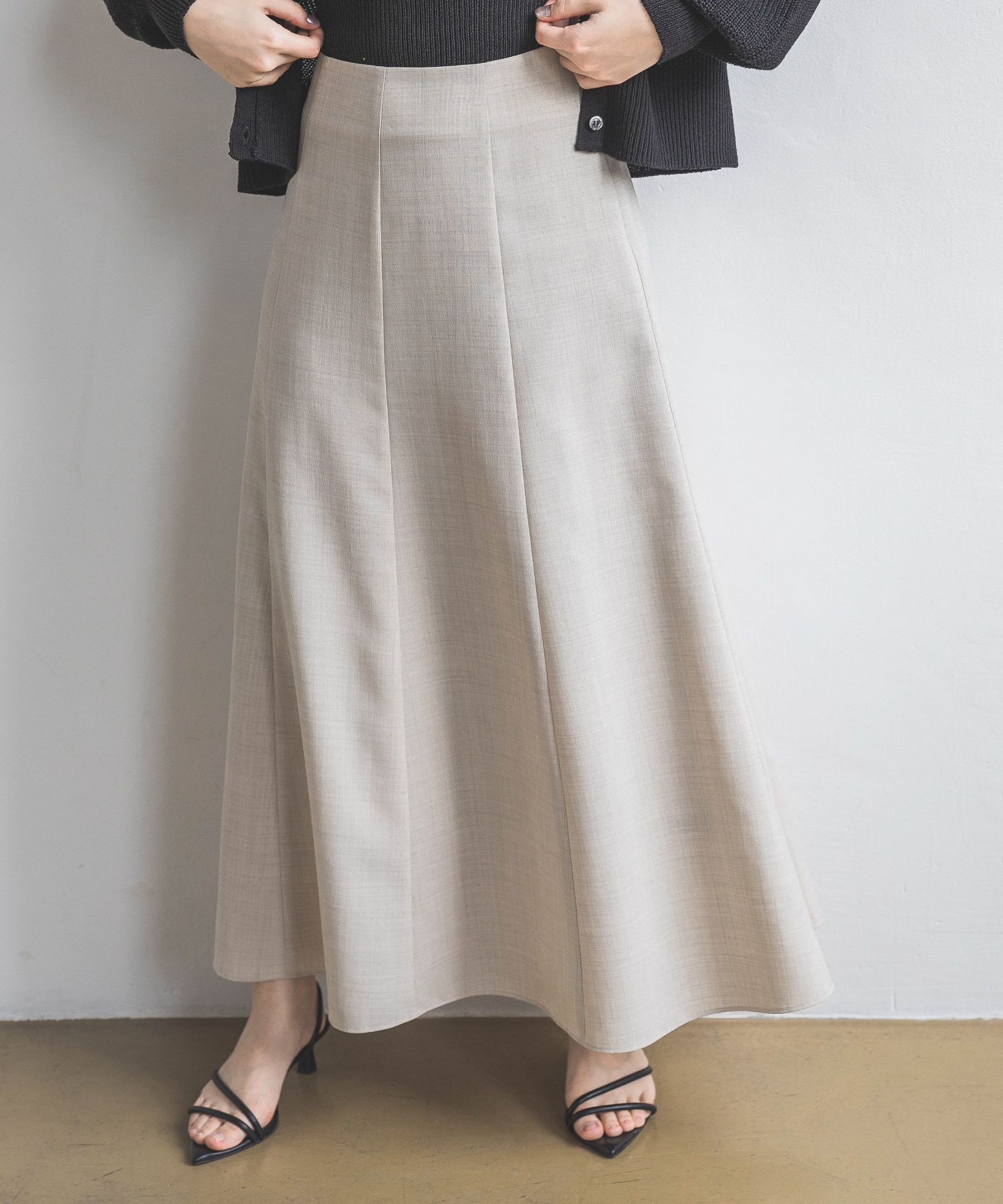 A part by 「【Sサイズ展開】セミフレアスカート」|スカート|