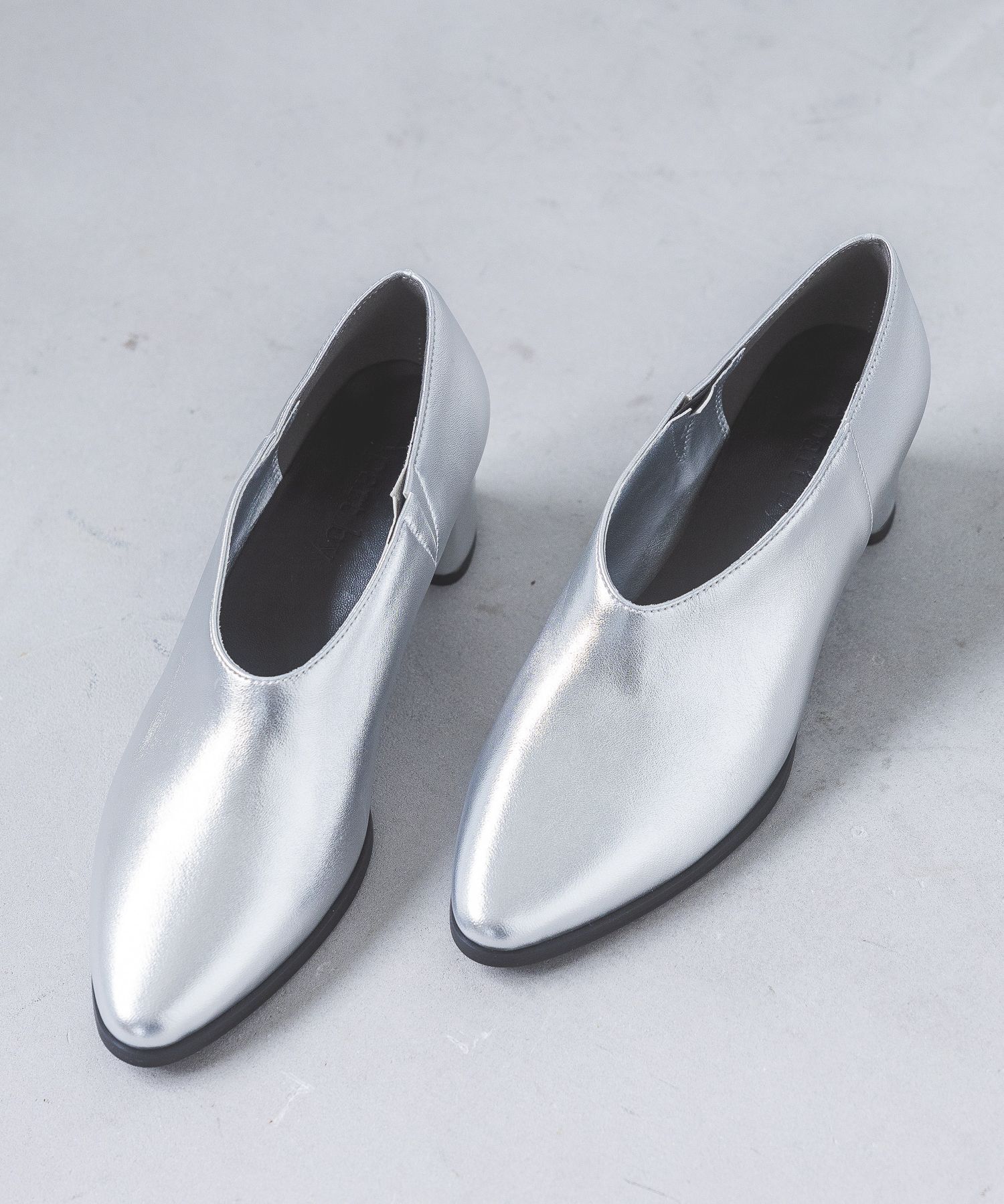 A part by 「パンプスブーツ」|パンプス|シルバー