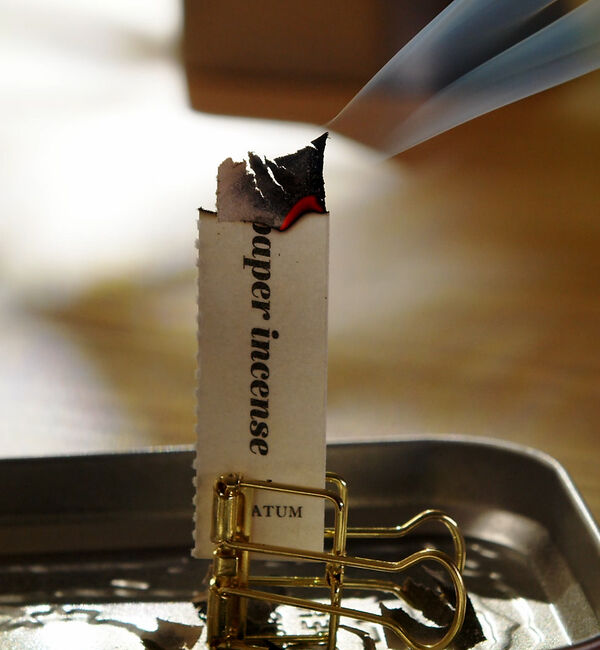 collex「【OPTATUM】  ペーパーインセンス 紙香」|アロマ・ルームフレグランス|