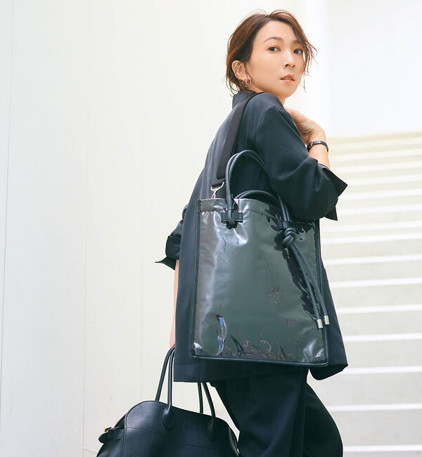 qualite「【エディター高橋志津奈 &times; qualite】2WAY PCトートバッグ」|トートバッグ|ブラック