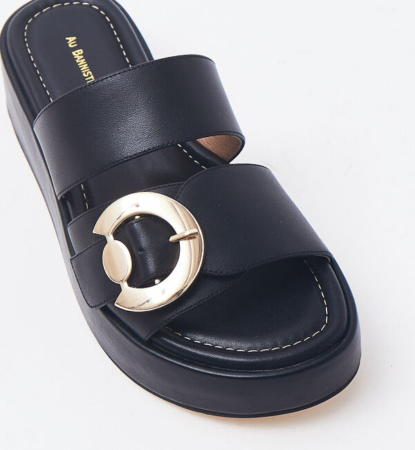 AU BANNISTER「メタルバックル厚底サンダル」|サンダル|