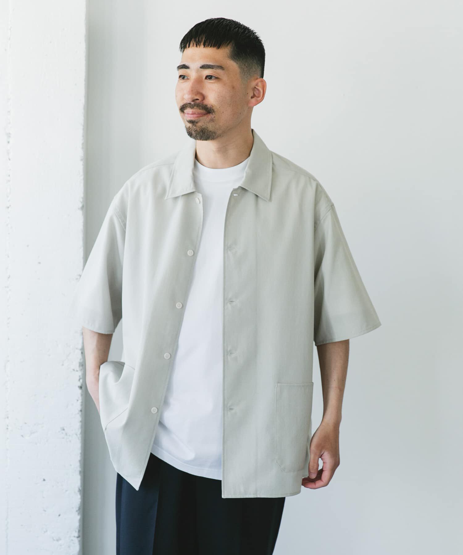 URBAN RESEARCH DOORS「『XLサイズ/WEB限定』『UR TECH DRYLUXE』SHORT-SLEEVE SHIRTS」|シャツ・ブラウス|