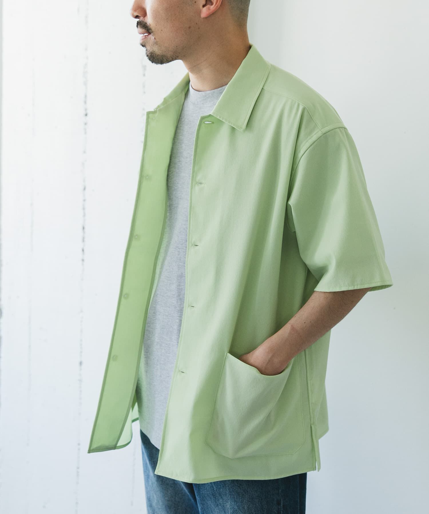 URBAN RESEARCH DOORS「『XLサイズ/WEB限定』『UR TECH DRYLUXE』SHORT-SLEEVE SHIRTS」|シャツ・ブラウス|