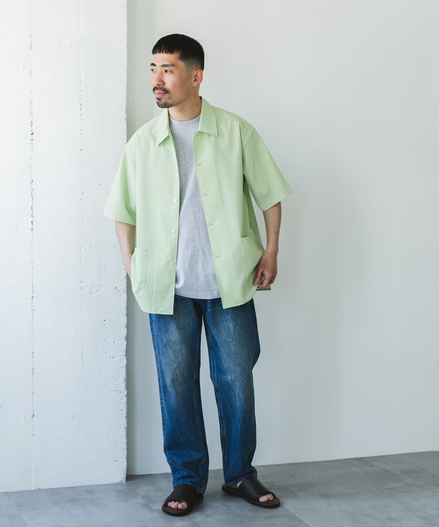 URBAN RESEARCH DOORS「『XLサイズ/WEB限定』『UR TECH DRYLUXE』SHORT-SLEEVE SHIRTS」|シャツ・ブラウス|
