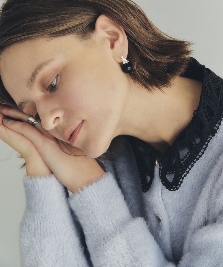 YECCA VECCA「パールキャットピアス」|ピアス|