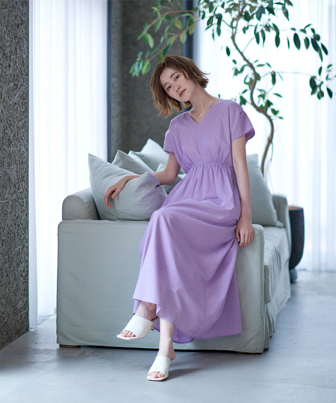 ur's「コットンVネックフレンチスリーブワンピース」|ワンピース|