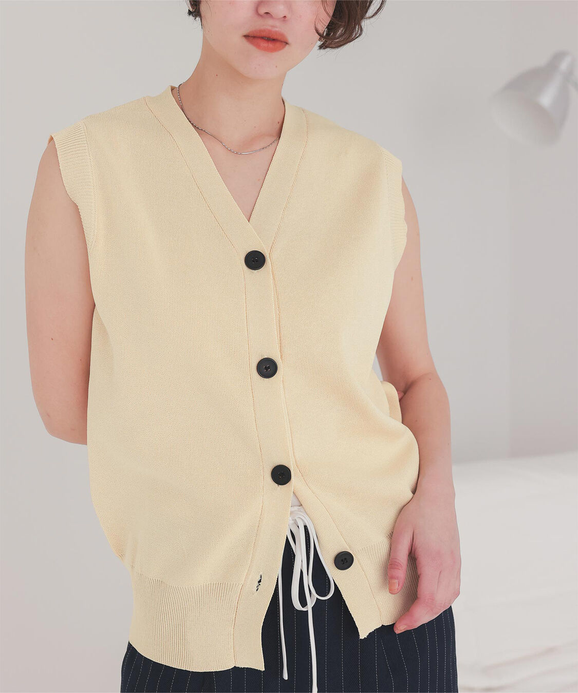 titivate「ベーシックフロント釦ニットベスト」|ニット・セーター|