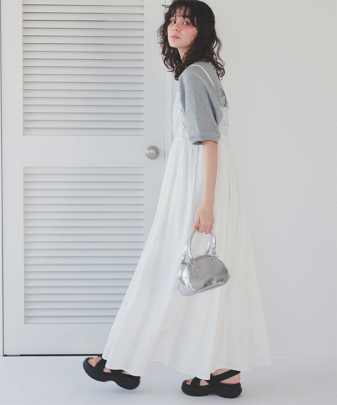 titivate「クロスパデットサンダル」|サンダル|