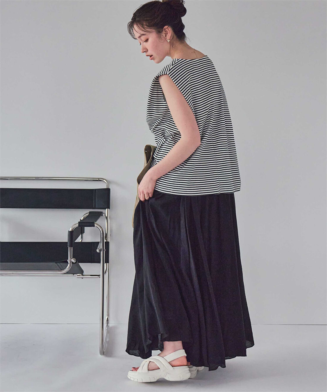 titivate「クロスパデットサンダル」|サンダル|