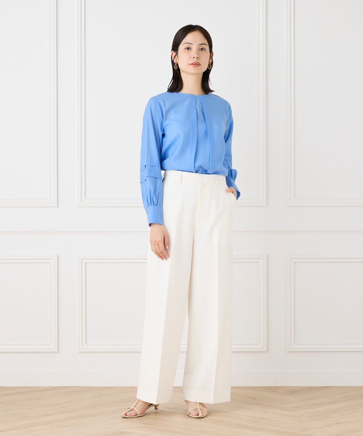 INED「シャイニーローンタックブラウス」|シャツ・ブラウス|