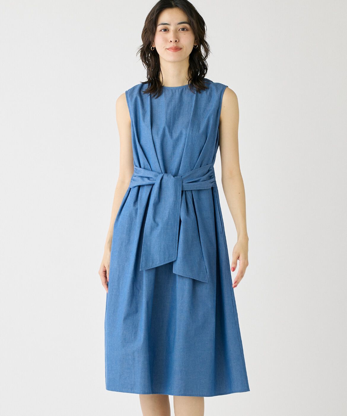 I.T.'S international「ライトデニムウエストリボンワンピース」|ワンピース|サックス3