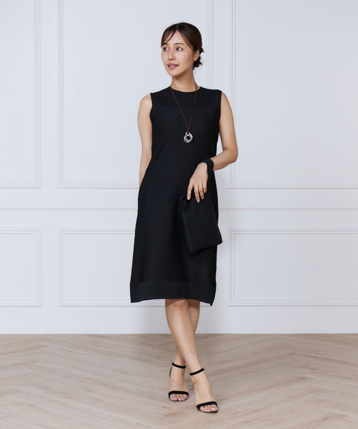 ef-de Black「ハートアイレットニットワンピース」|ワンピース|