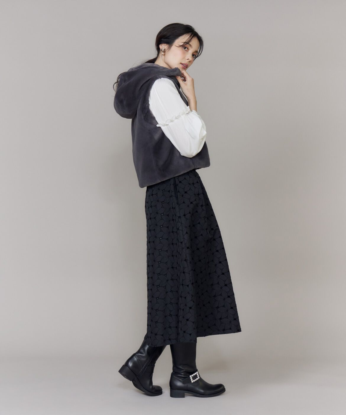 Maglie le cassetto「《M Maglie le cassetto》ふわふわファーフーディジレ」|その他|