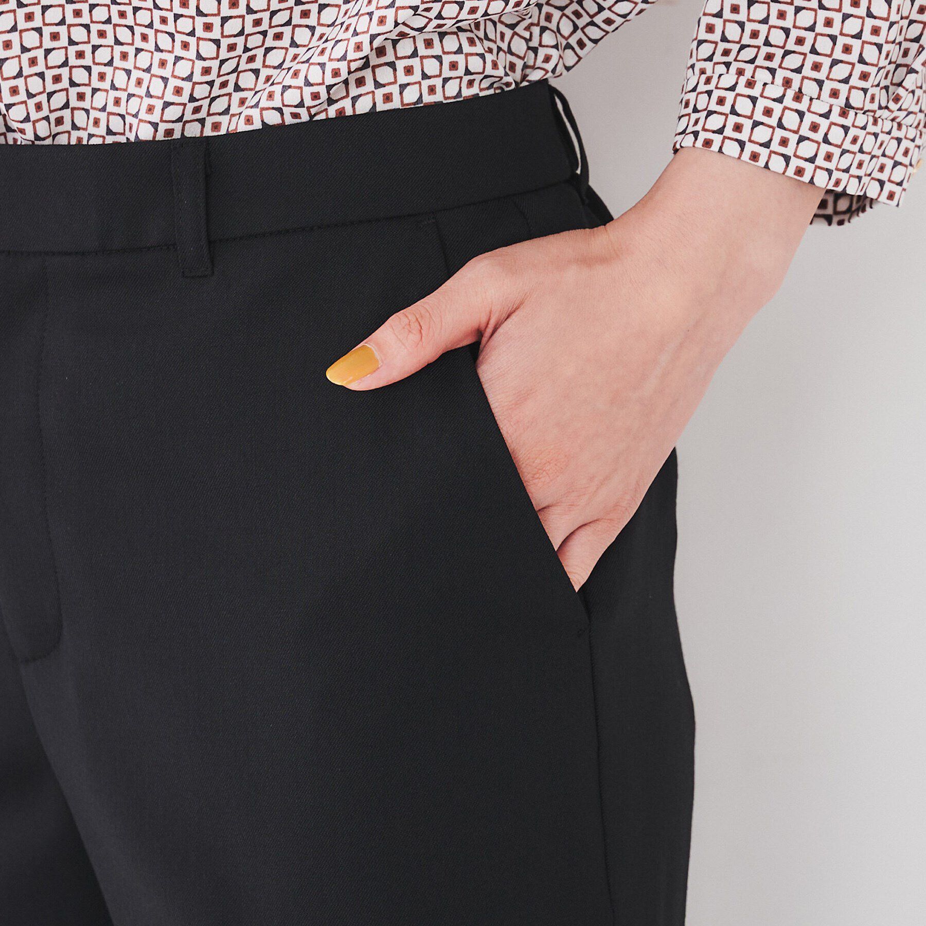 UNTITLED「【洗える通勤スーツ】レジェールギャバ ストレッチテーパードパンツ」|その他|