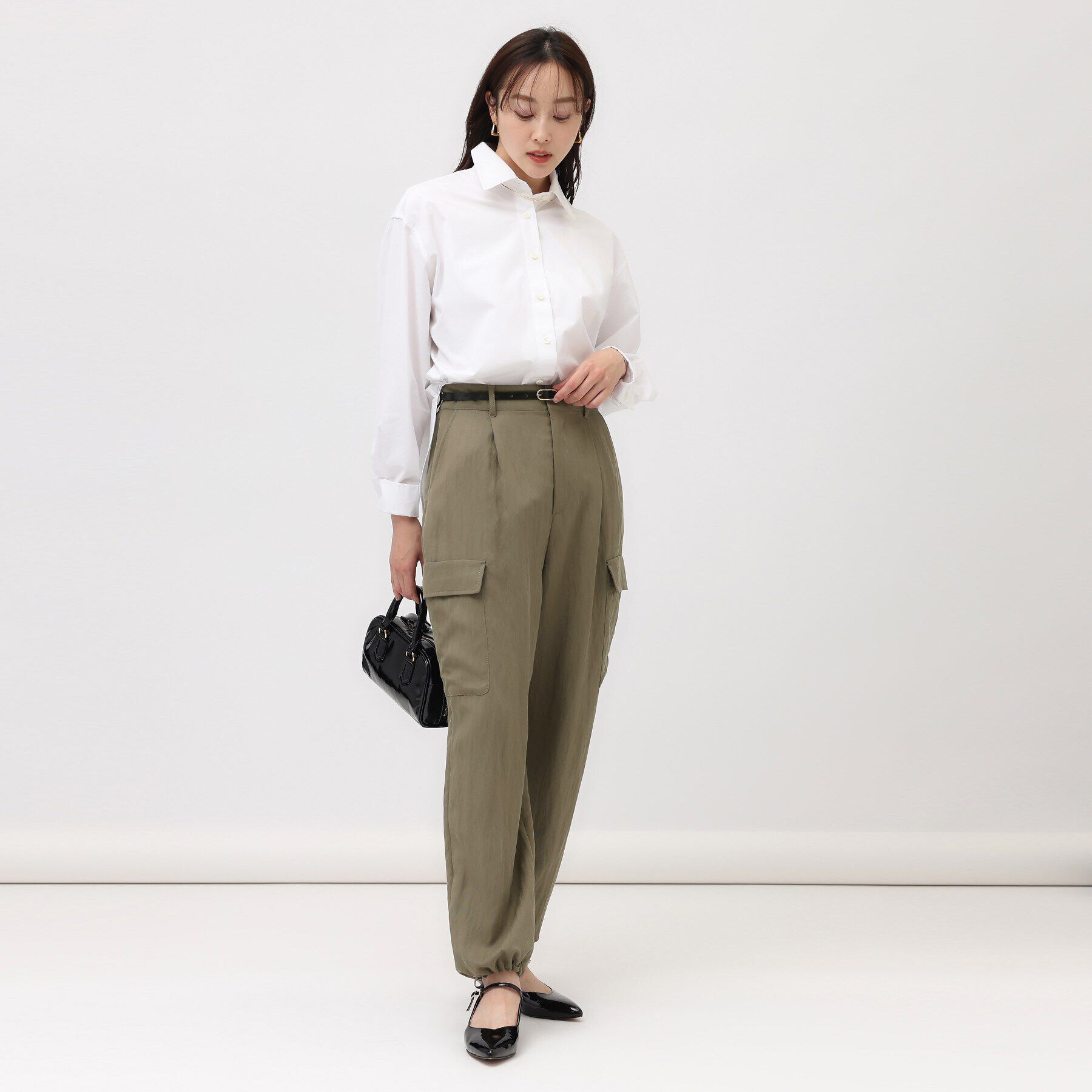 UNTITLED「【パウダータッチ/薄手】大人カーゴパンツ」|その他|