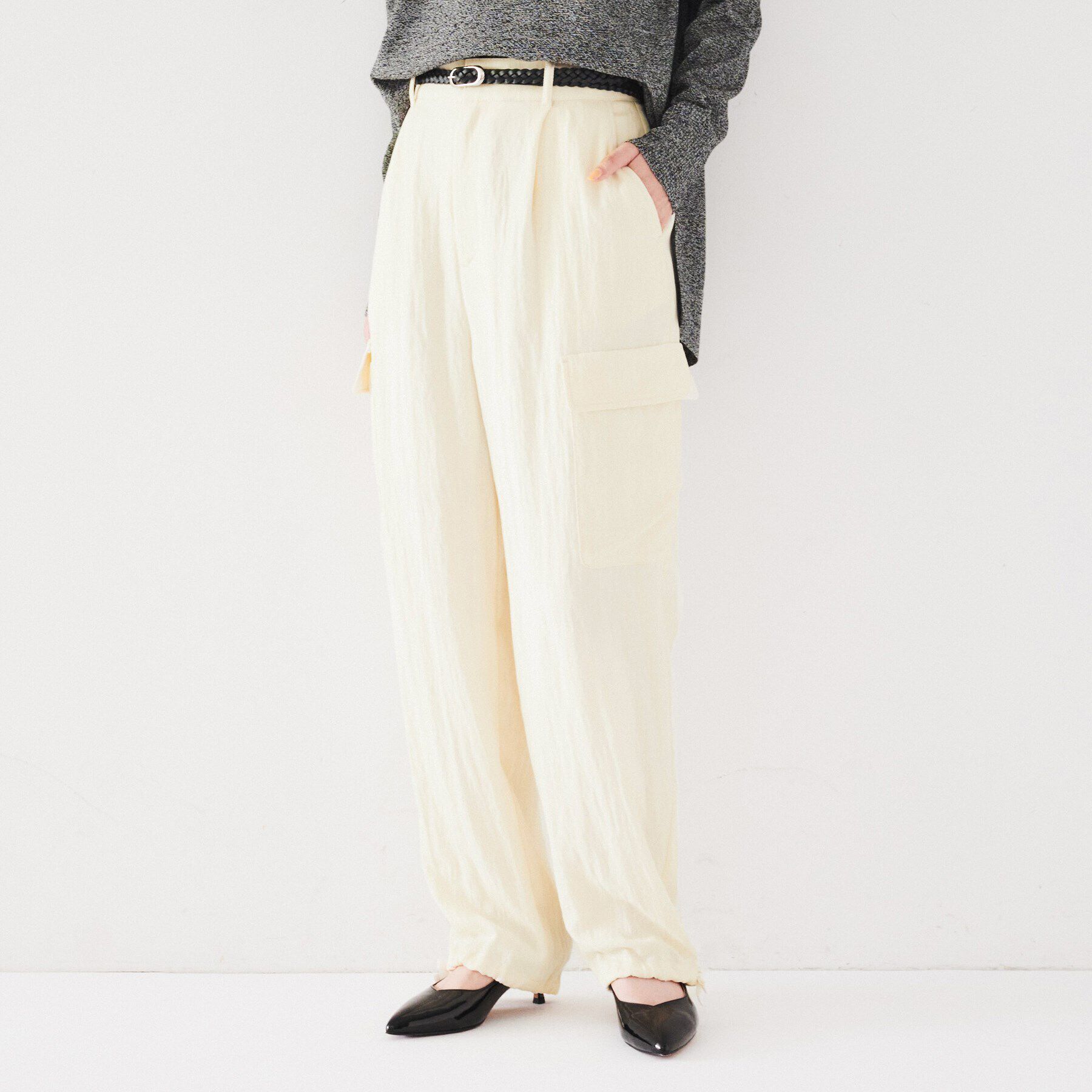 UNTITLED「【パウダータッチ/薄手】大人カーゴパンツ」|その他|