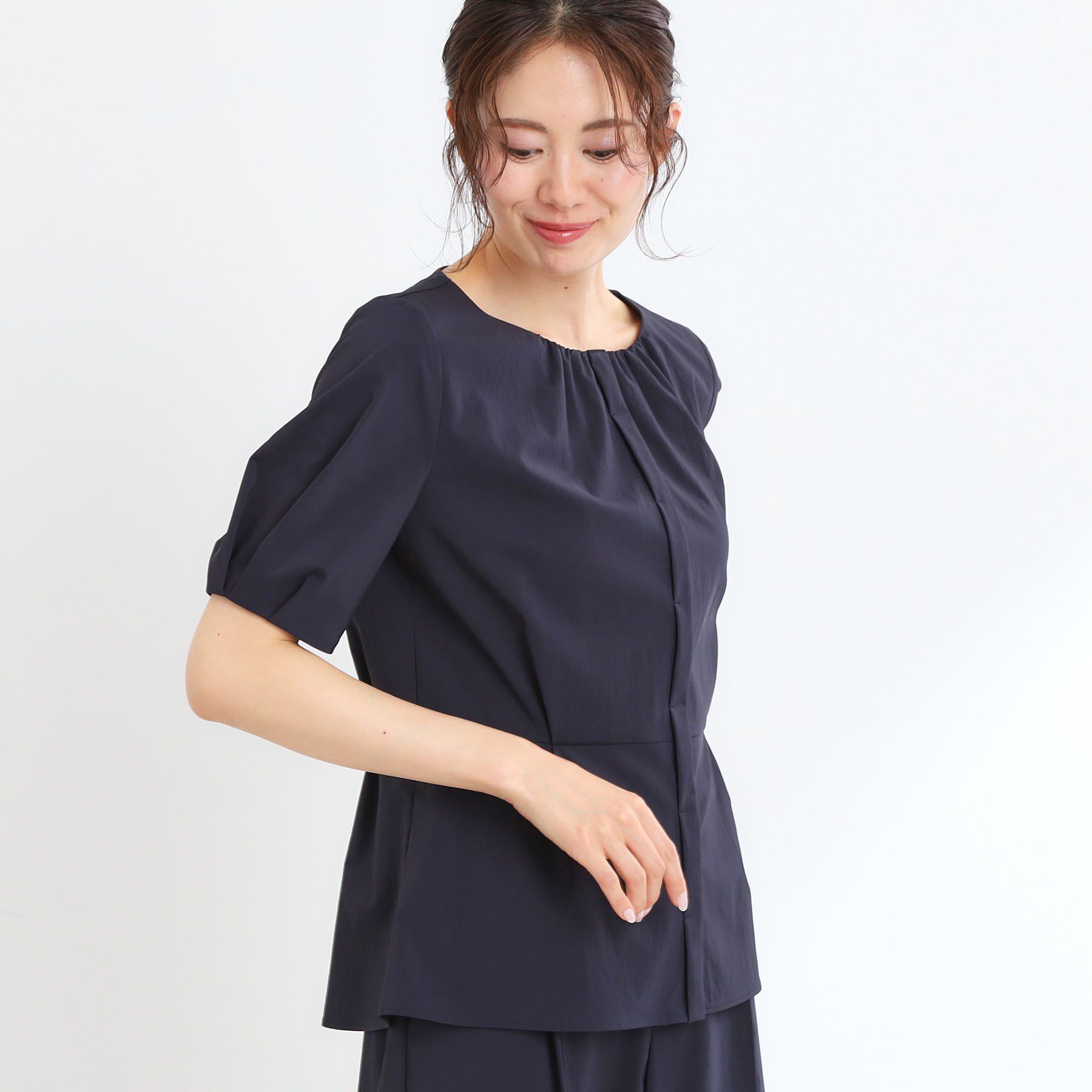 Reflect「【マシンウォッシュ可／撥水／雨の日OK！】レインシリーズブラウス」|シャツ・ブラウス|