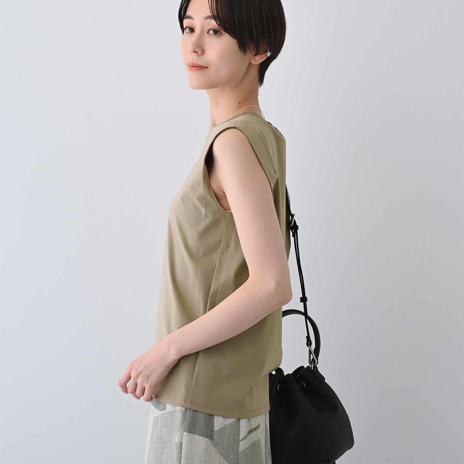 INDIVI「【洗える】きれいめノースリーブトップス」|Tシャツ・カットソー|