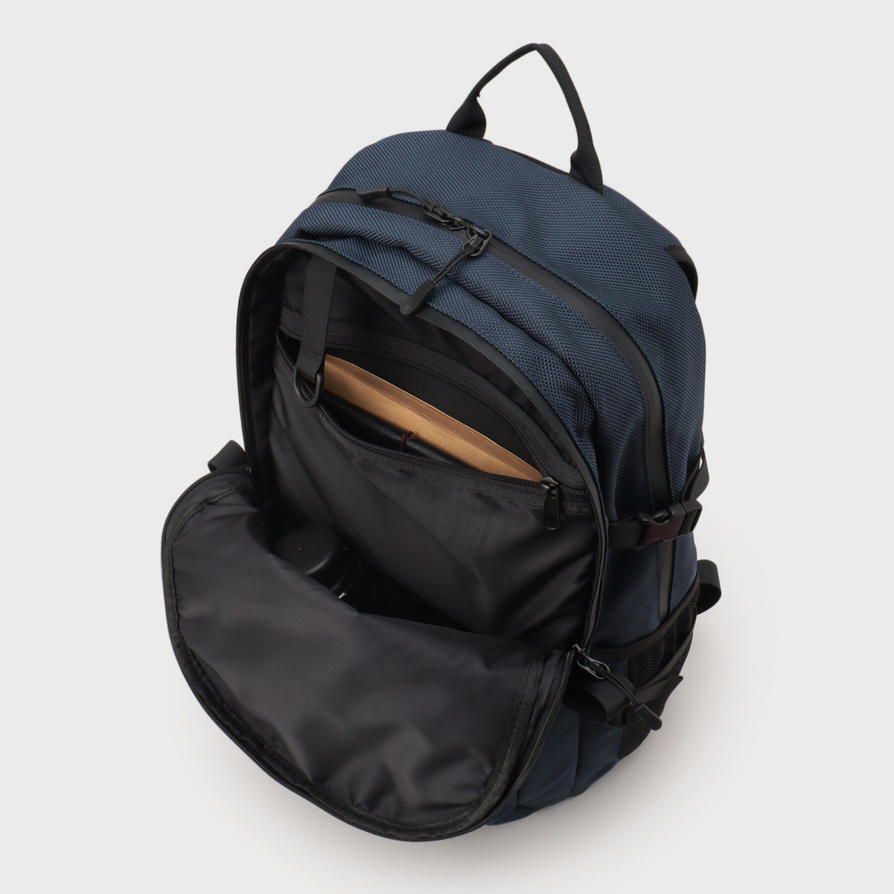 TAKEO KIKUCHI「【大容量/ONOFF兼用】ラージキャパシティー バックパック」|リュック|