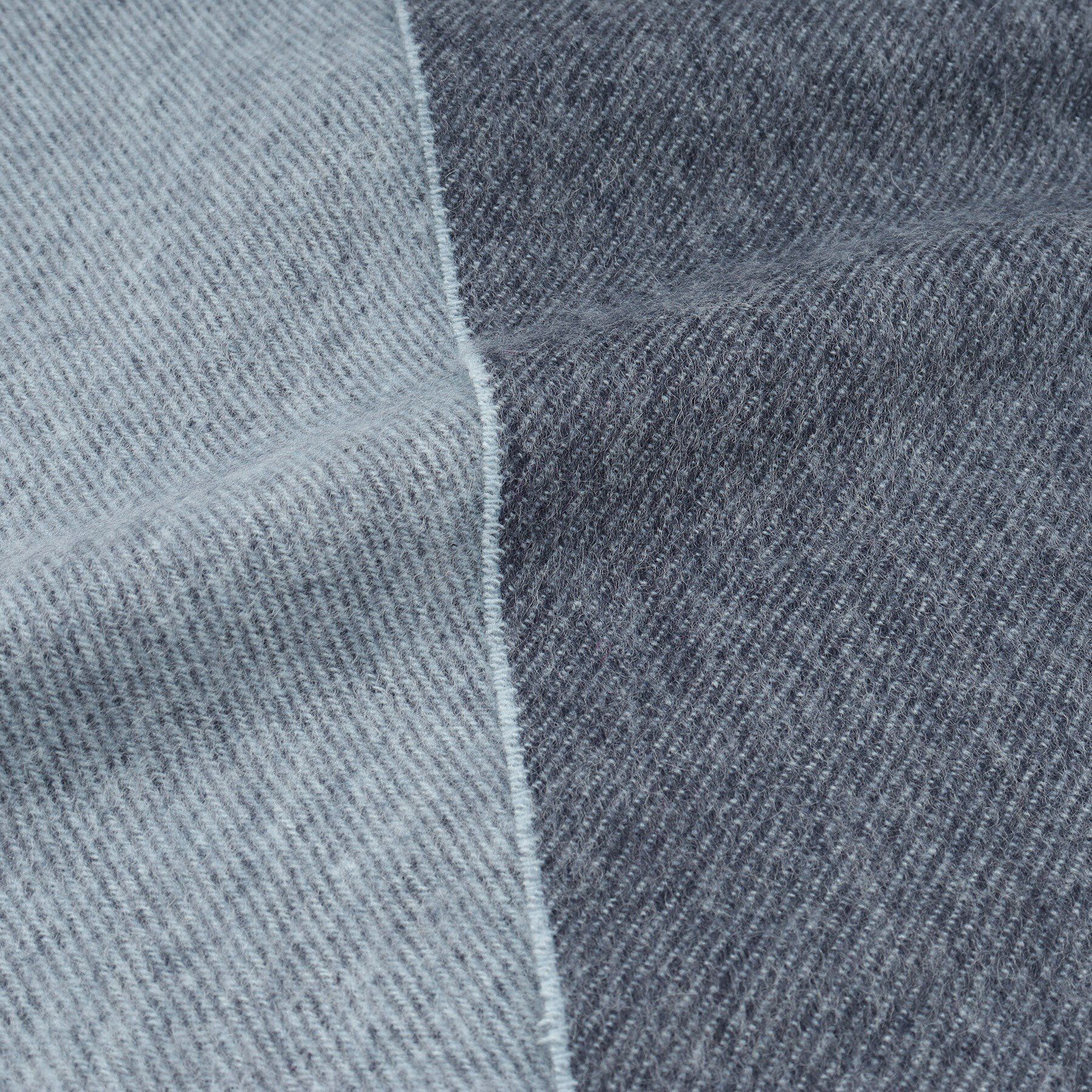 TAKEO KIKUCHI「【カシミヤ100％】無地リバー 配色カシミヤマフラー」|ストール|