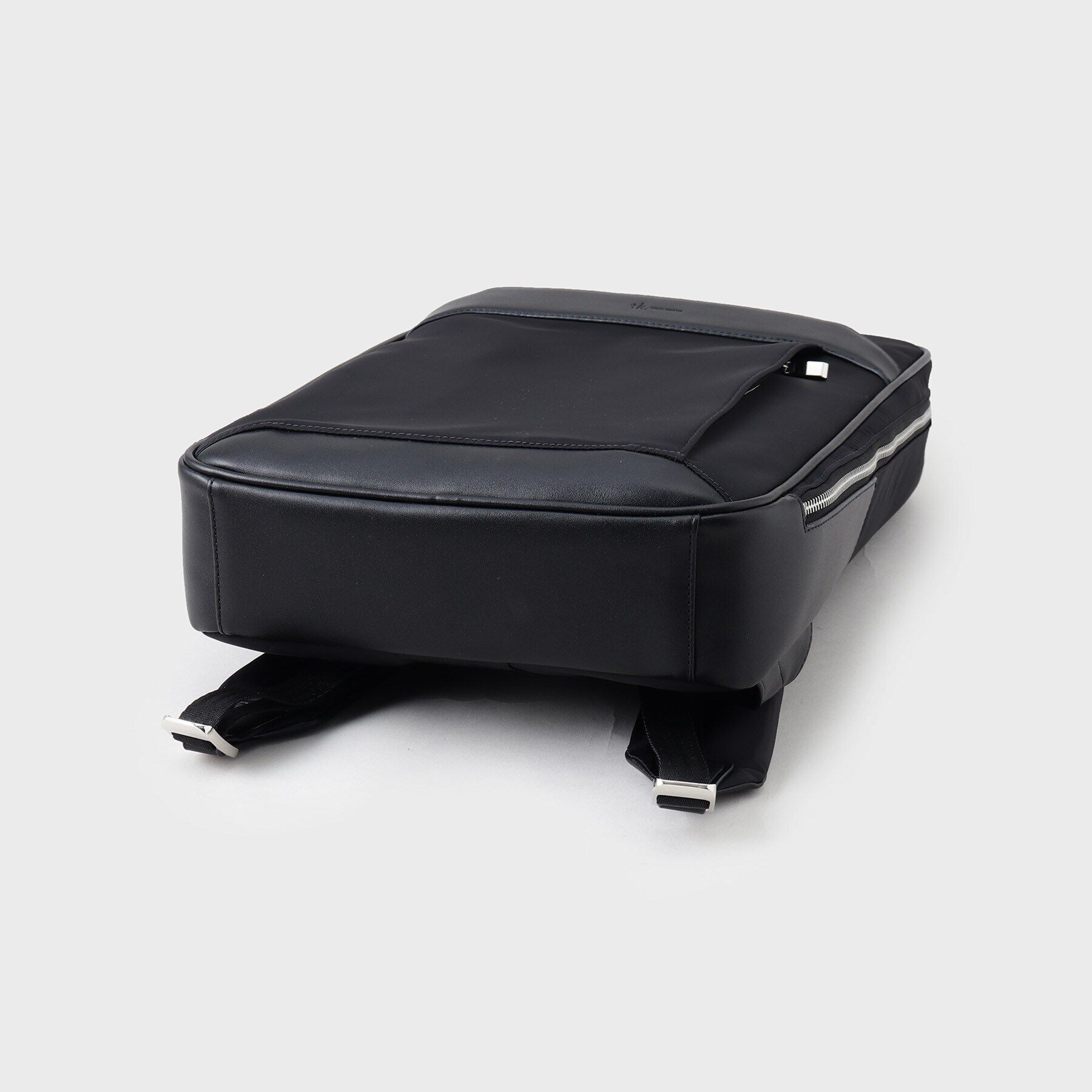 tk.TAKEO KIKUCHI「【撥水/ONOFF兼用】LUSTER NYLON バックパック」|リュック|