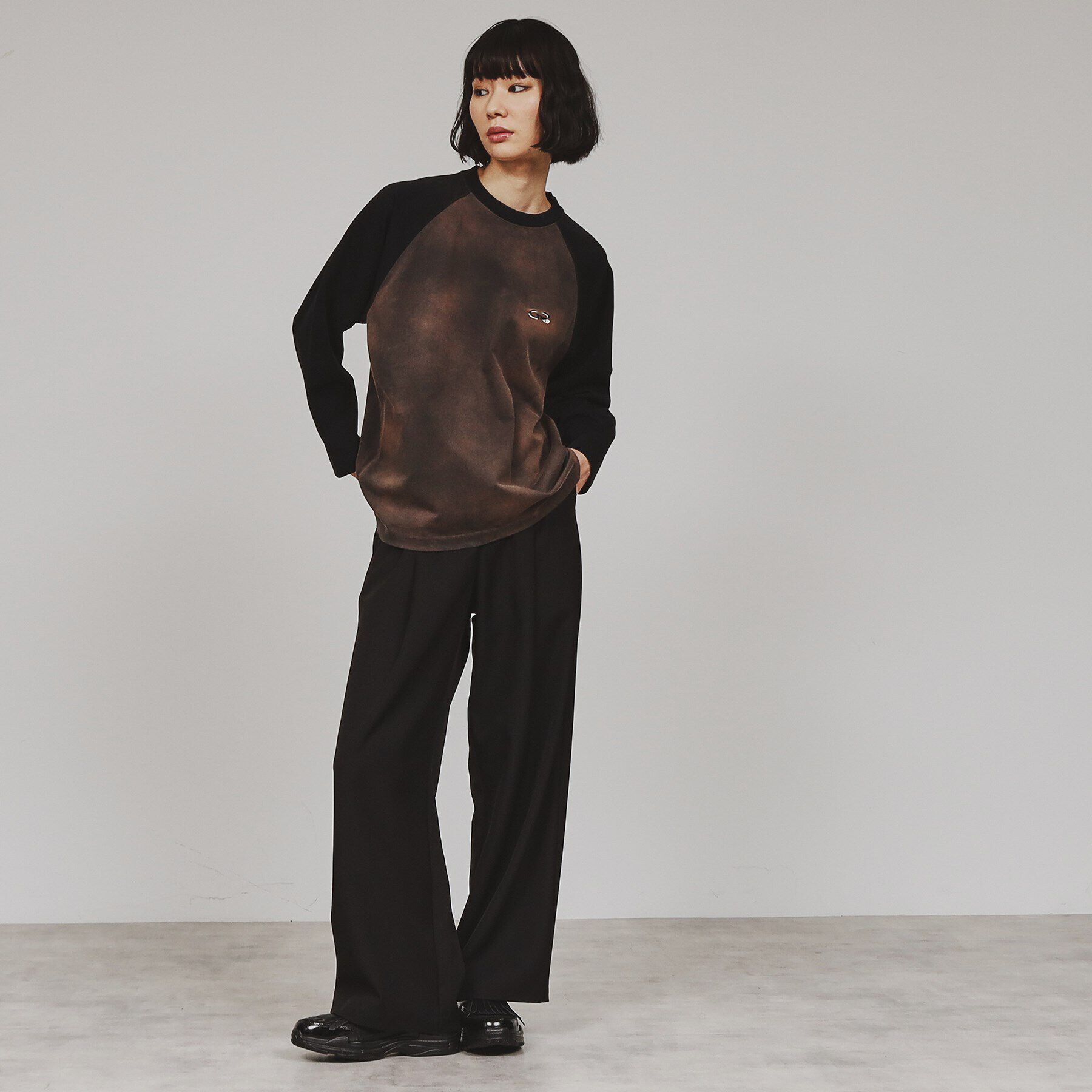 tk.TAKEO KIKUCHI「ブリーチラグランスリーブTシャツ」|Tシャツ・カットソー|