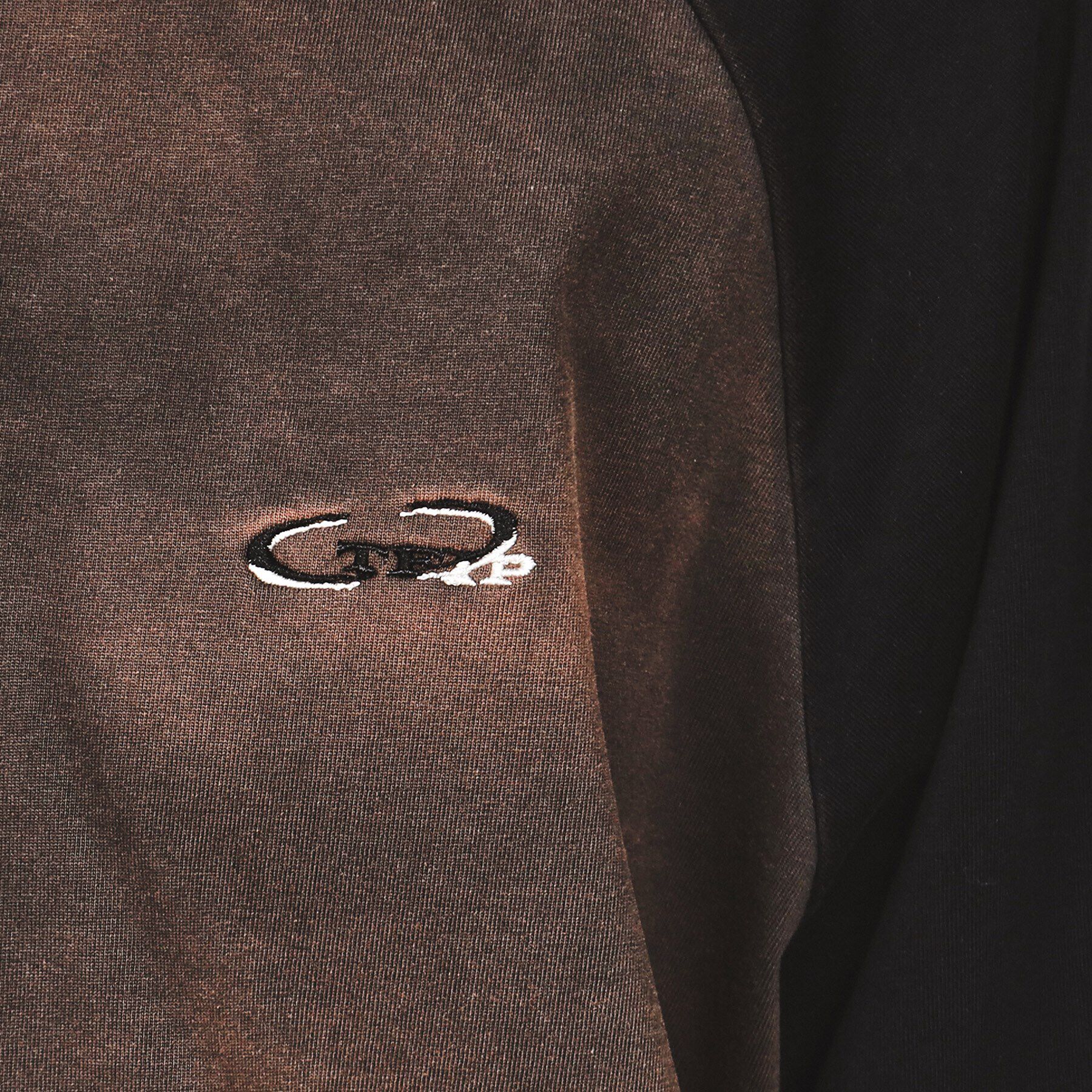 tk.TAKEO KIKUCHI「ブリーチラグランスリーブTシャツ」|Tシャツ・カットソー|