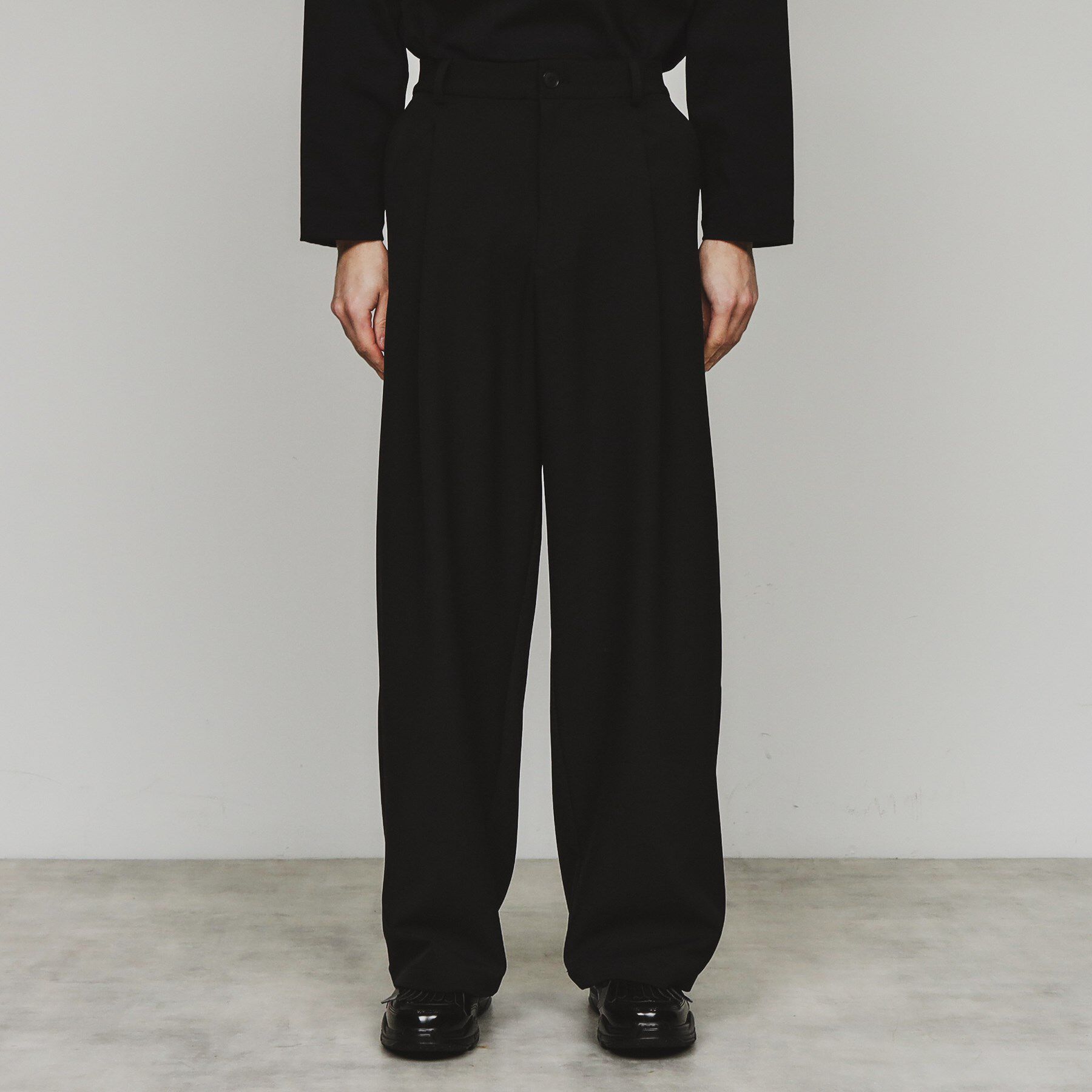 tk.TAKEO KIKUCHI「バレルシルエットスラックス」|その他|