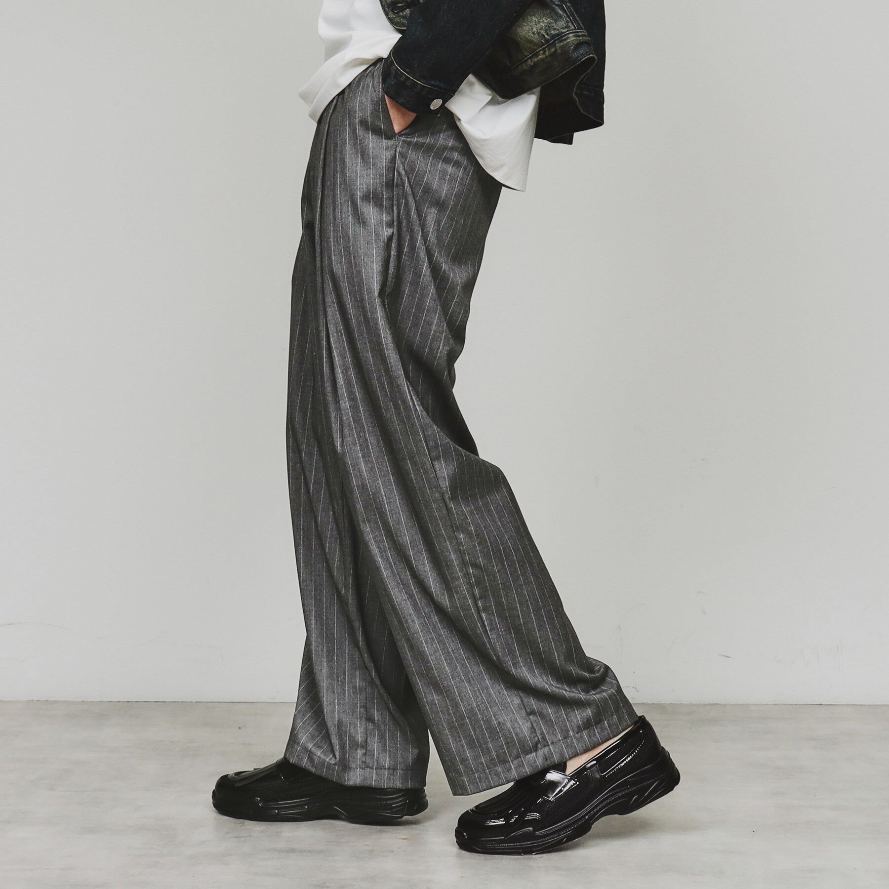 tk.TAKEO KIKUCHI「バレルシルエットスラックス」|その他|