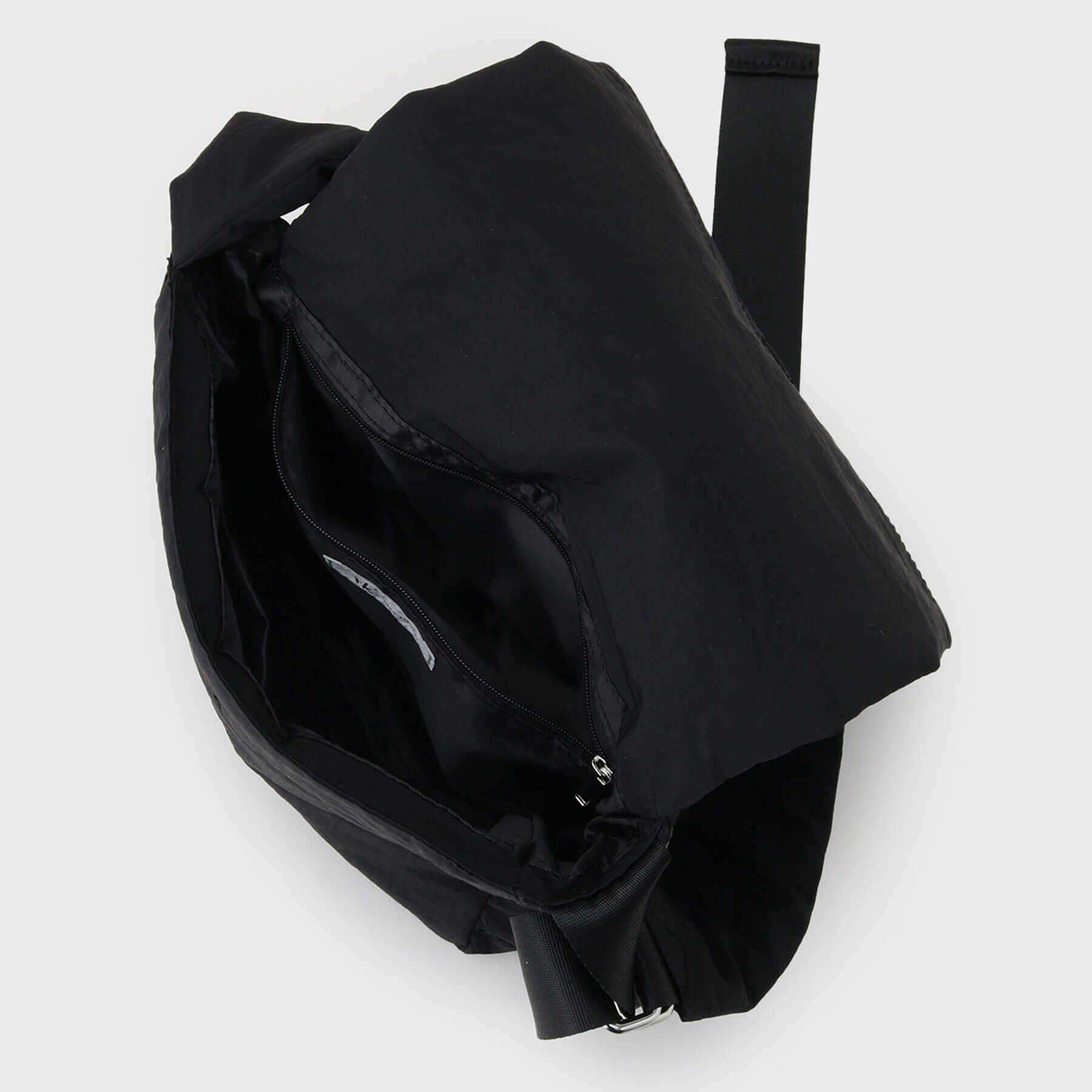 tk.TAKEO KIKUCHI「【パフィーシリーズ】フラップショルダー」|ショルダー・メッセンジャー|