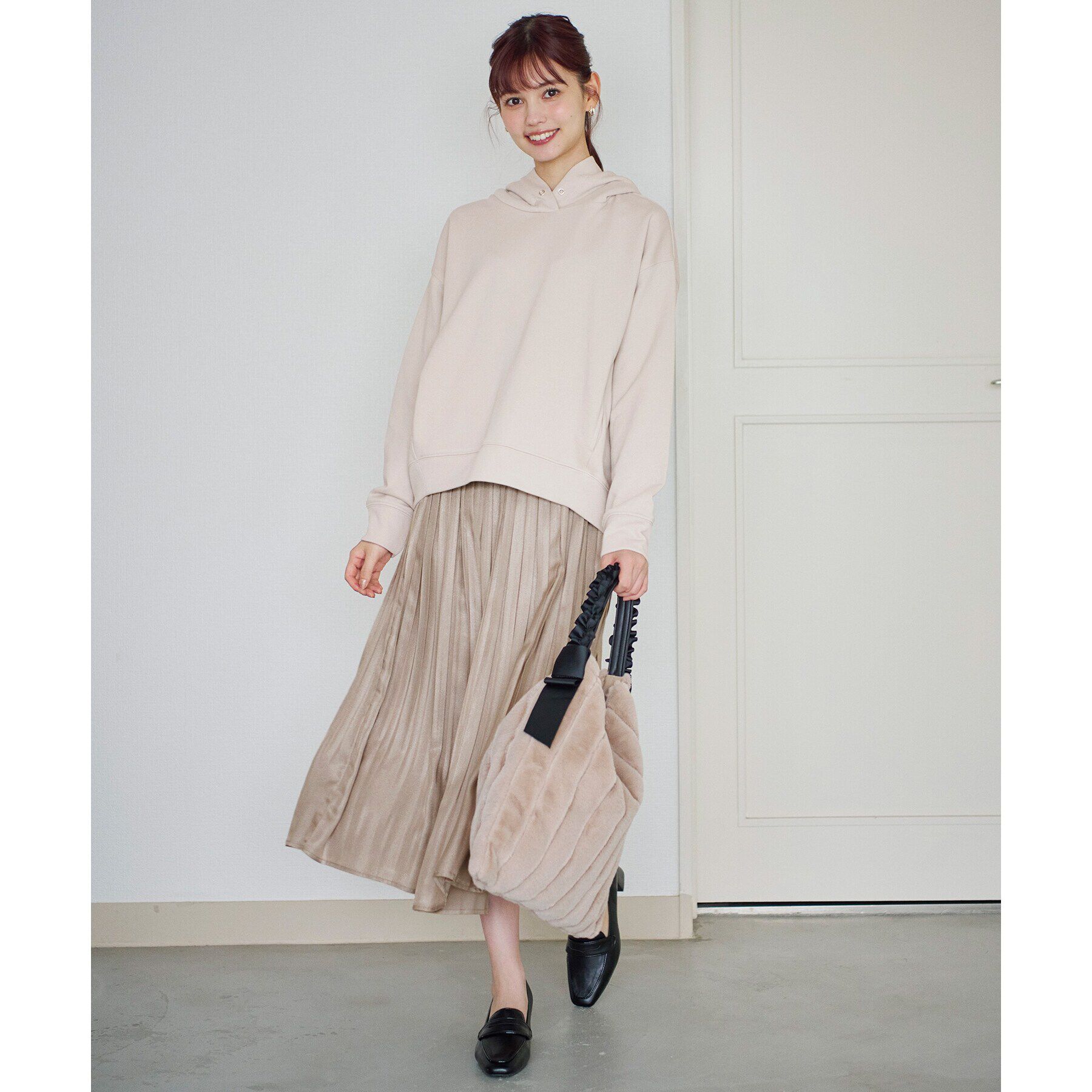 index「ラメフーディープルオーバー【洗濯機洗い可】」|パーカー|